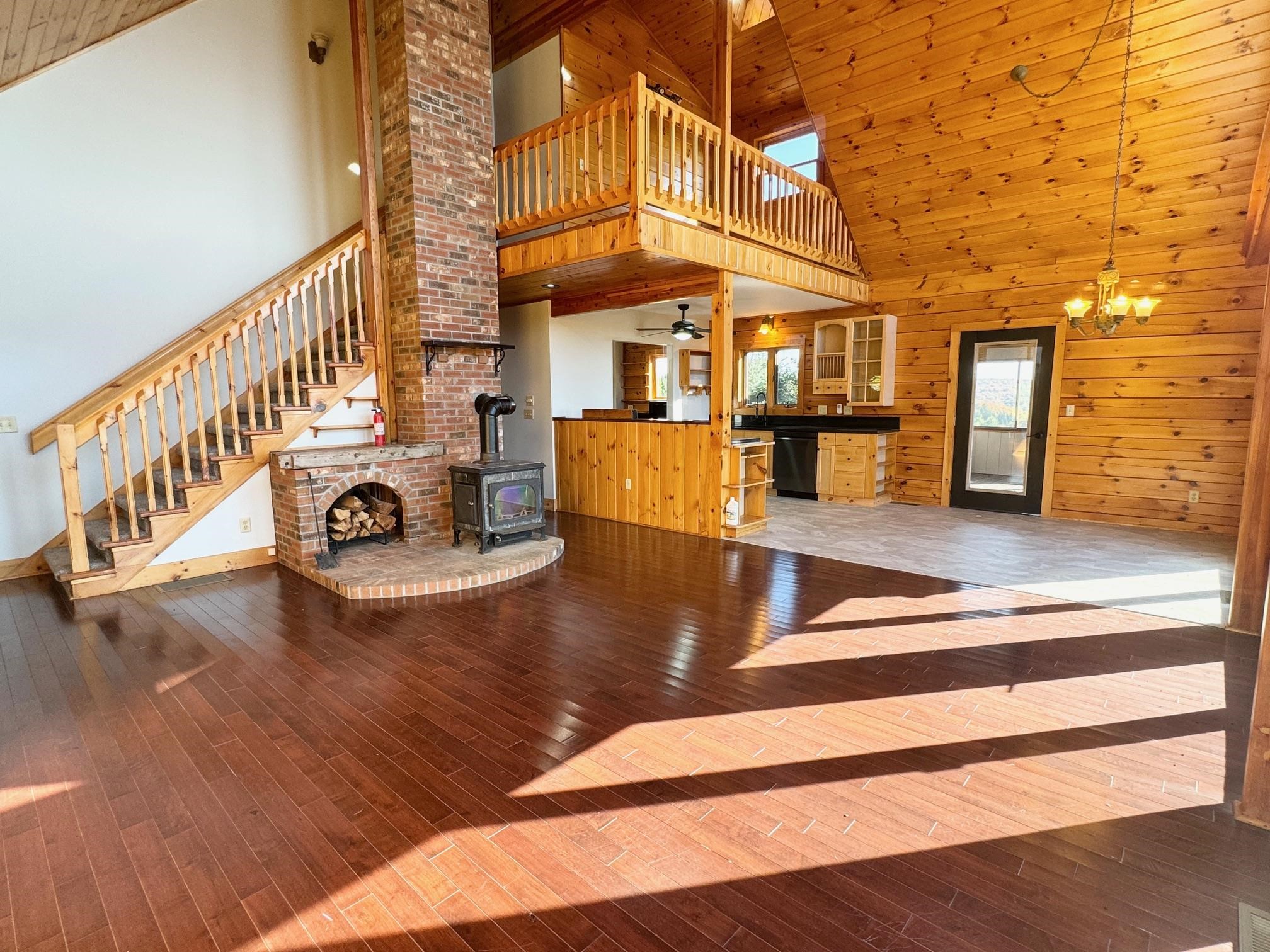 603 Trucott Road Holland, VT 05830 - Photo 10 of 50