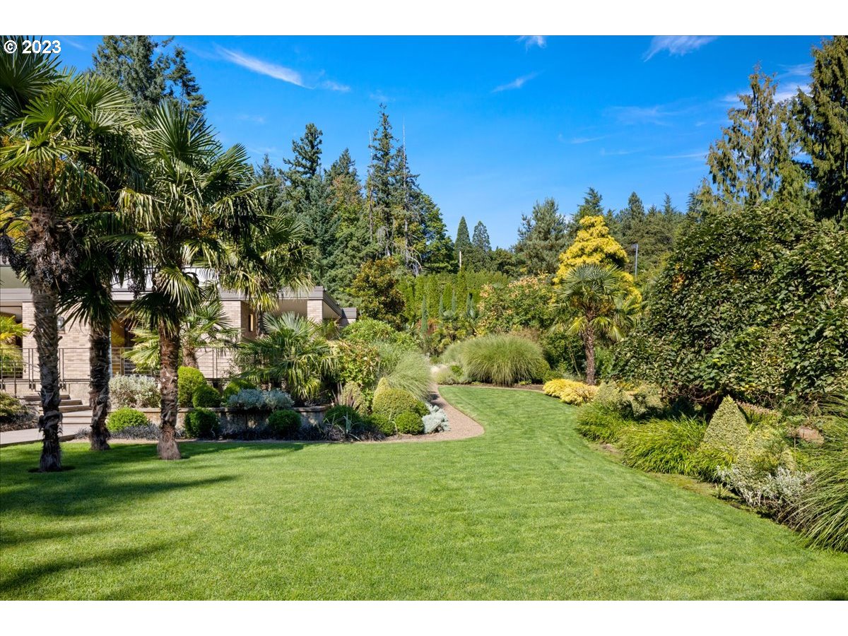 5335 Southwest Patton Road Portland, OR 97221 - Photo 41 of 46 Gallery Image 41