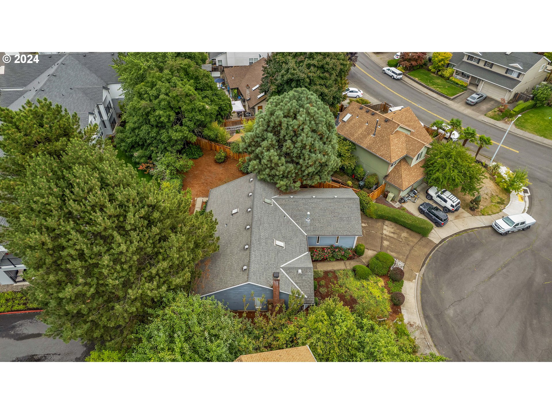 1580 Northwest 175th Place Beaverton, OR 97006 - Photo 26 of 28 an aerial view of a house