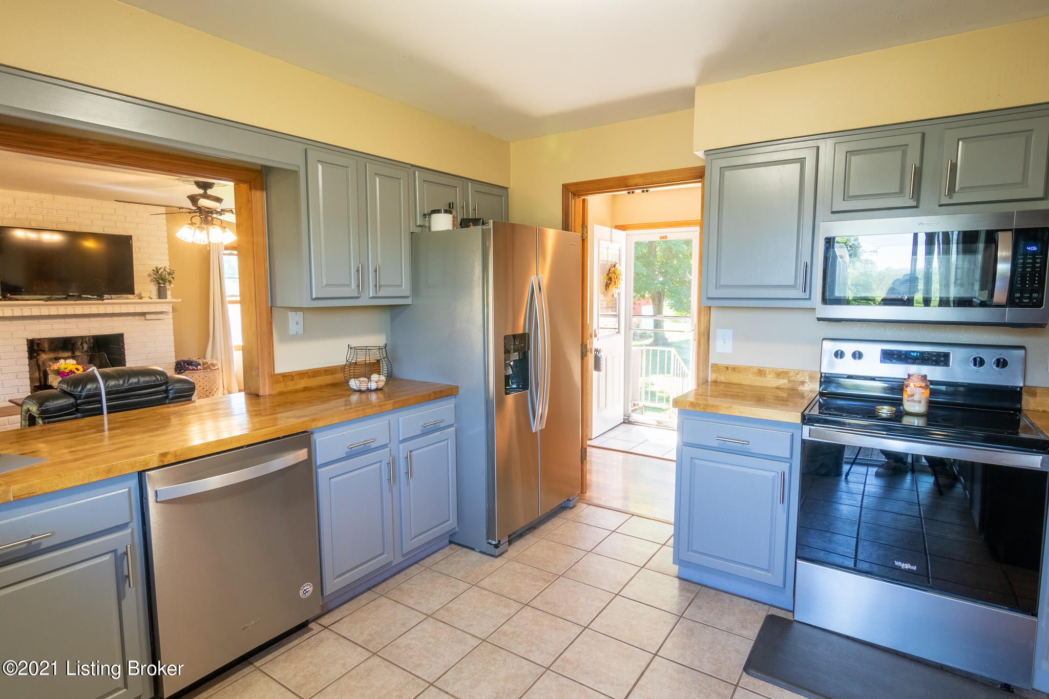 321 South Bardstown Road Mount Washington, KY 40047 - Photo 11 of 47 321 S Bardstown Rd