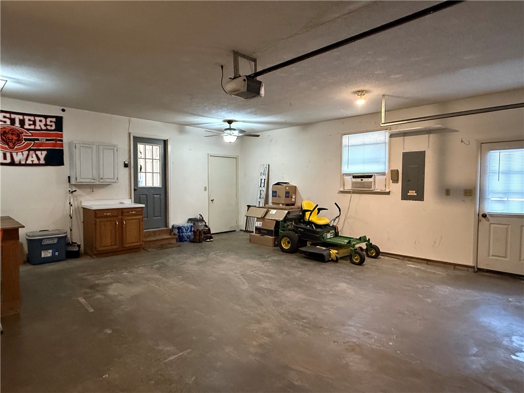 8 Briar Hill Road Paris, IL 61944 - Photo 33 of 37