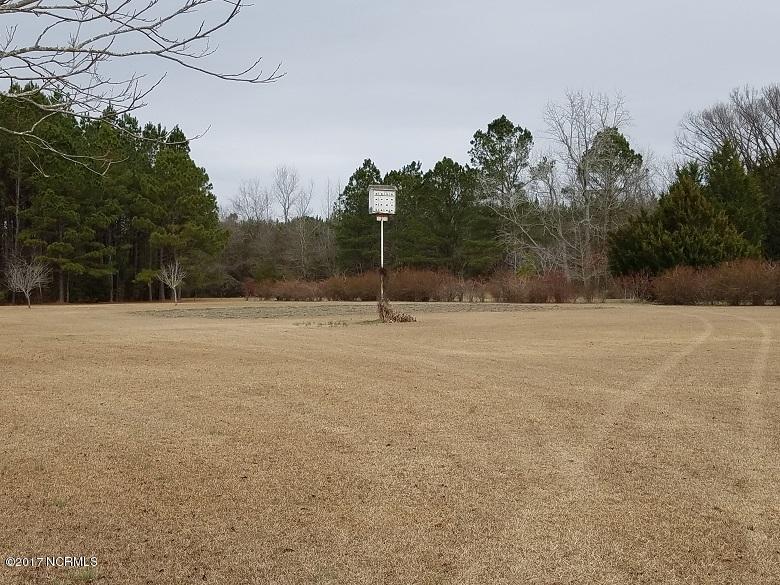 255 Barnhill Lane Atkinson, NC 28421 - Photo 26 of 52 20170110_132215
