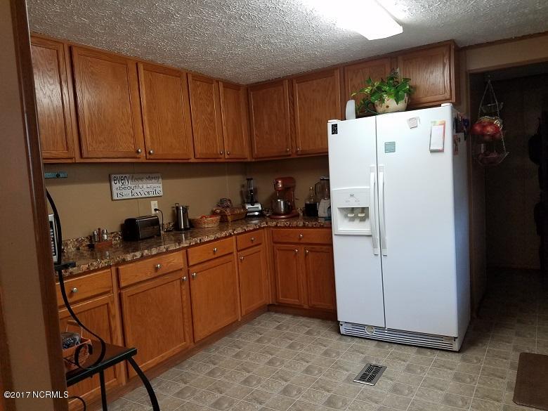 255 Barnhill Lane Atkinson, NC 28421 - Photo 42 of 52 20170110_142828