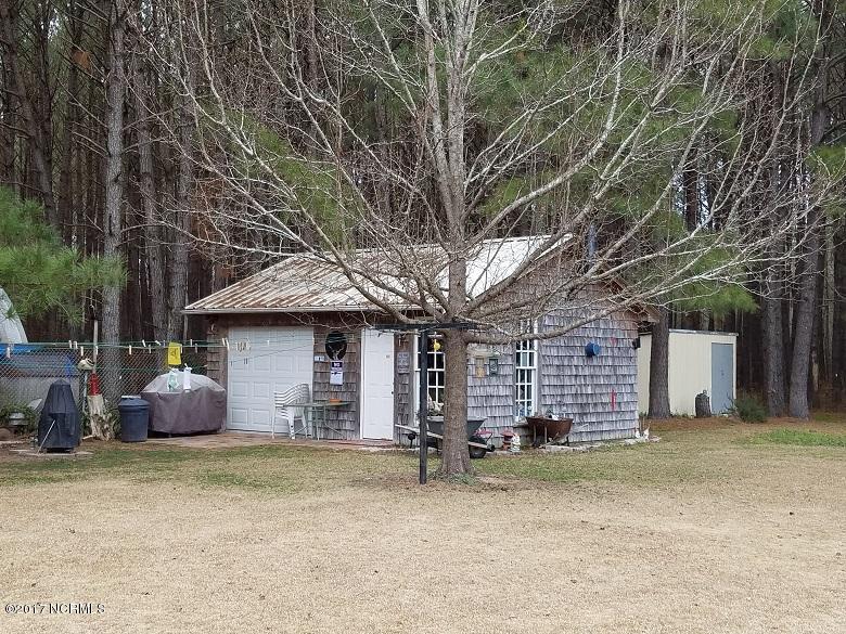 255 Barnhill Lane Atkinson, NC 28421 - Photo 6 of 52 20170110_131249