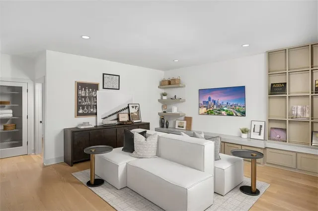 $1,375,000 | 1129 Panorama Drive, Unit 24, Brookhaven, GA 30319