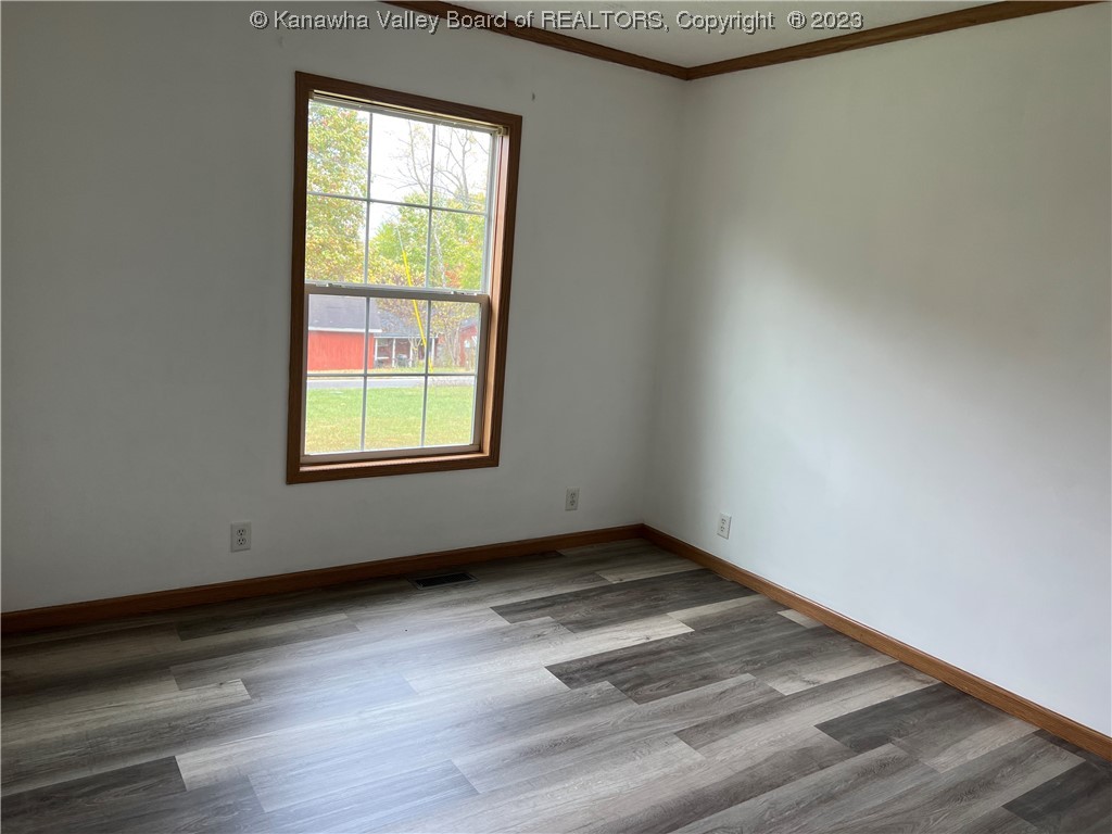 16334 Jerrys Run Road Fraziers Bottom, WV 25082 - Photo 28 of 33 Gallery Image 28