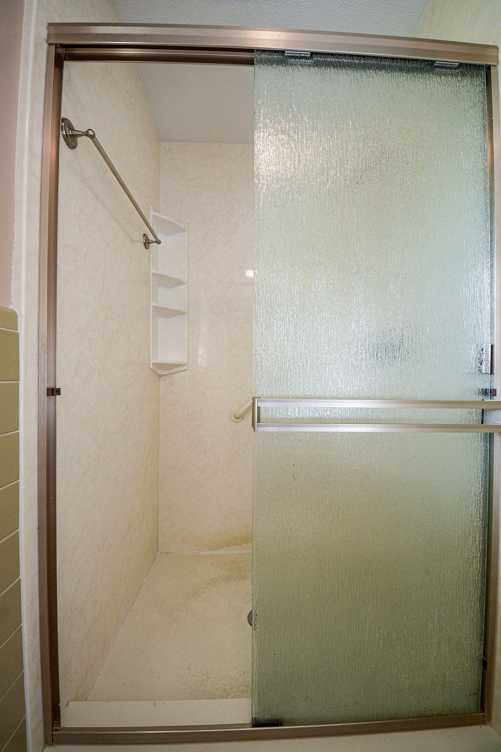 3335 Trewhitt Road Southeast Cleveland, TN 37323 - Photo 28 of 32 Primary Bath