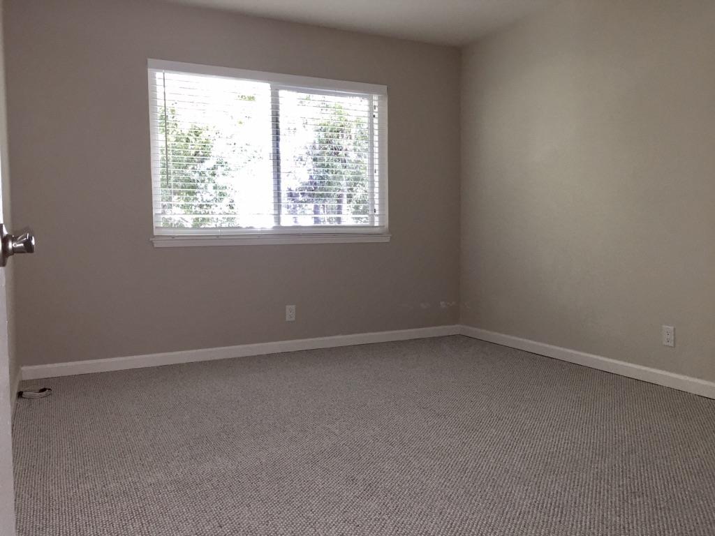 1242 Cortez Drive Sunnyvale, CA 94086 - Photo 23 of 31 an empty room with a window