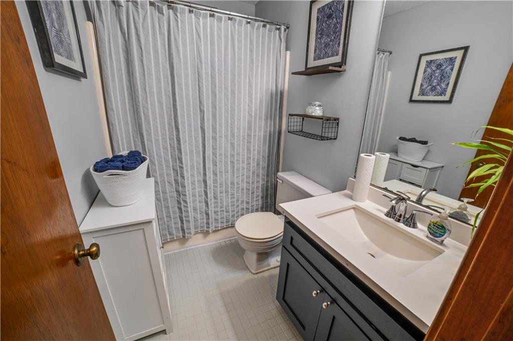 1081 Oak Road Southwest Lilburn, GA 30047 - Photo 19 of 26