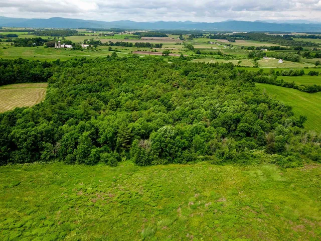 $272,000 | 4376 Highway 22A, Bridport, VT 05734
