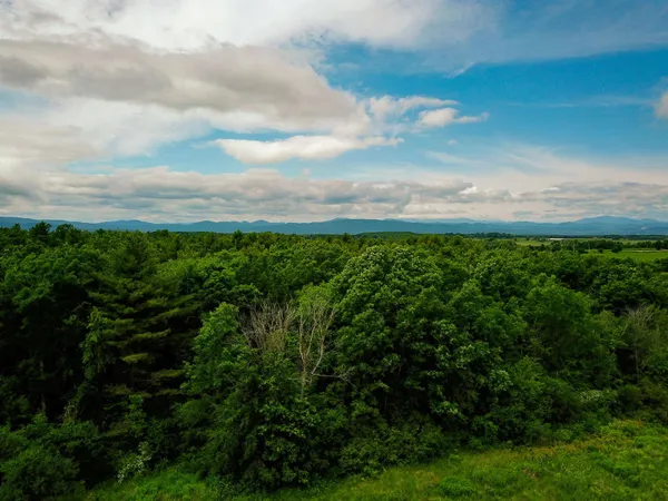$272,000 | 4376 Highway 22A, Bridport, VT 05734