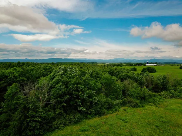 $272,000 | 4376 Highway 22A, Bridport, VT 05734