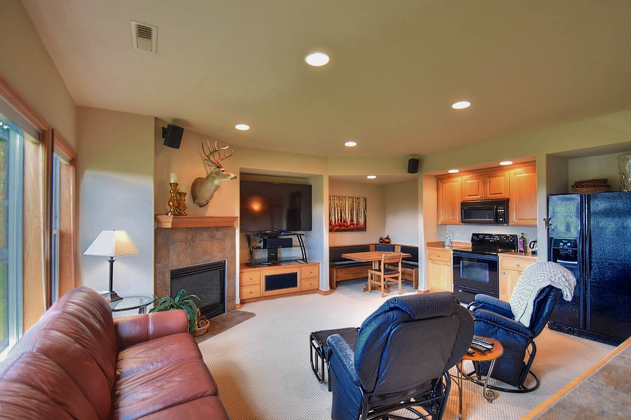 9710 East North Rim Lane Spokane, WA 99217 - Photo 13 of 20 Gallery Image 13