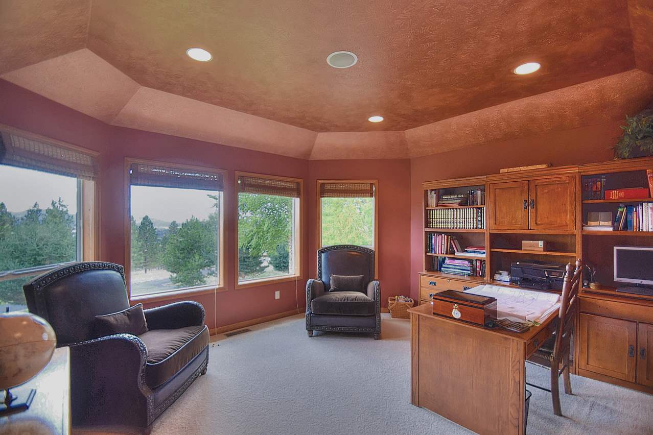 9710 East North Rim Lane Spokane, WA 99217 - Photo 9 of 20 Gallery Image 9