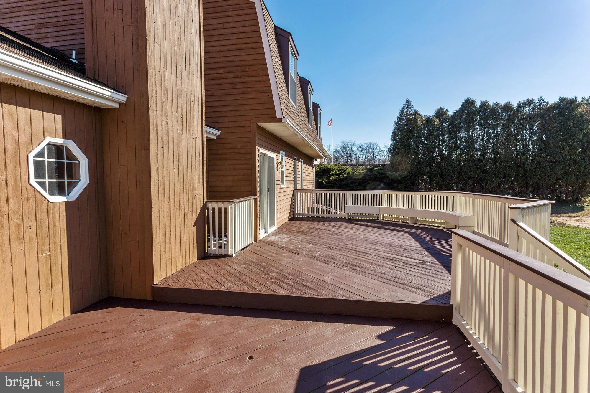 602 Rivershore Court Edgewood, MD 21040 - Photo 24 of 28 a view of roof deck