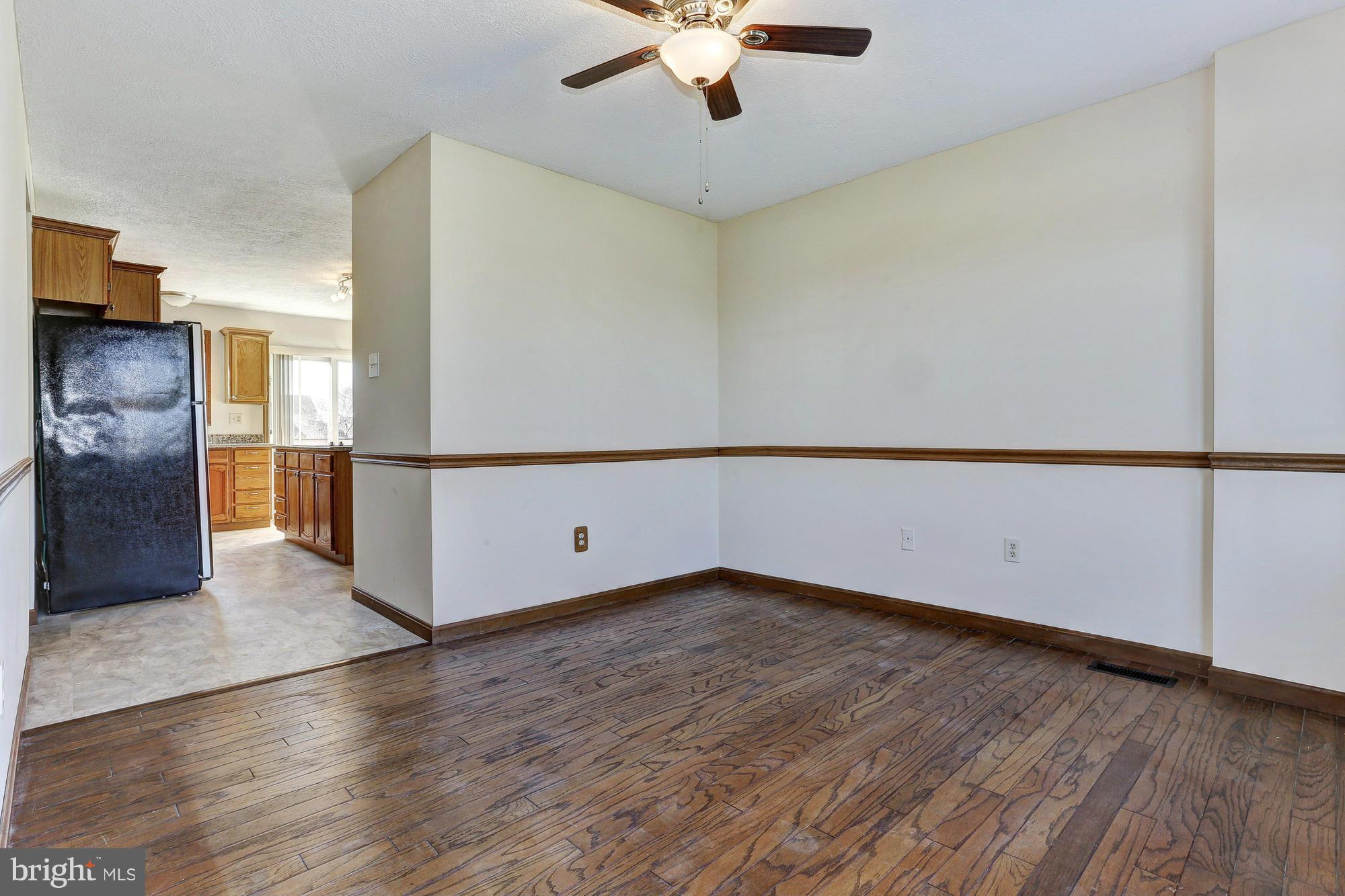 602 Rivershore Court Edgewood, MD 21040 - Photo 6 of 28 a view of a livingroom with wooden floor