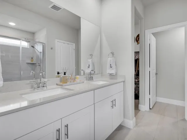 $379,990 | 6625 Denim Drive, Fort Worth, TX 76036