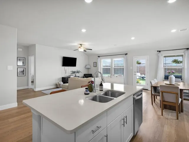 $379,990 | 6625 Denim Drive, Fort Worth, TX 76036