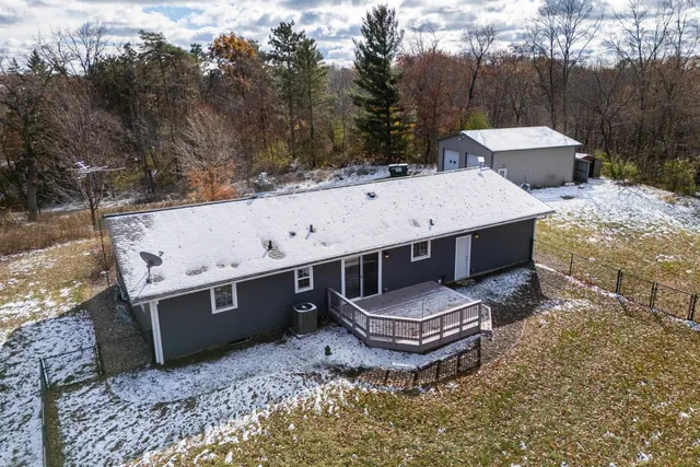 $579,900 | 2039 Springdale Center Road, Verona, WI 53593