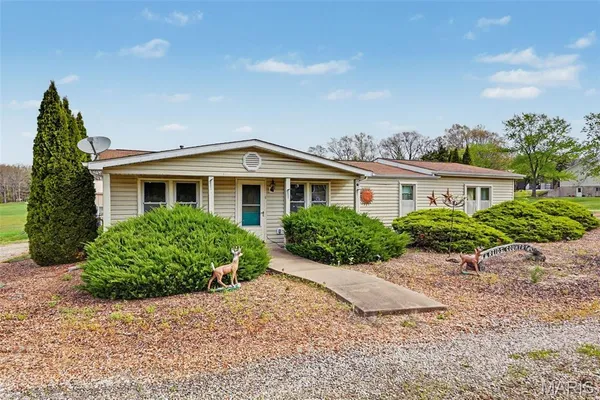 $225,000 | 22376 South Stracks Church Road, Wright City, MO 63390