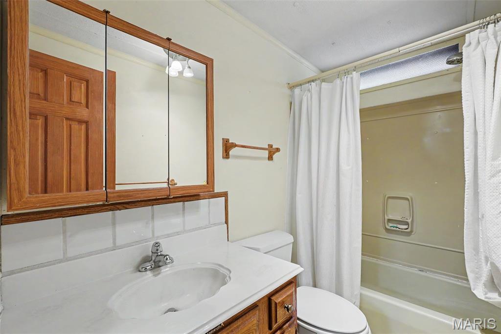 22376 South Stracks Church Road Wright City, MO 63390 - Photo 21 of 35