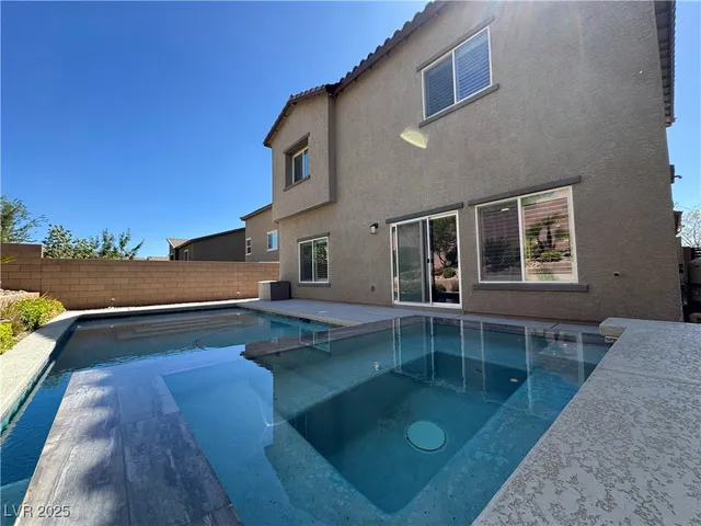 $3,450 | 12 Via Dolcetto, Henderson, NV 89011