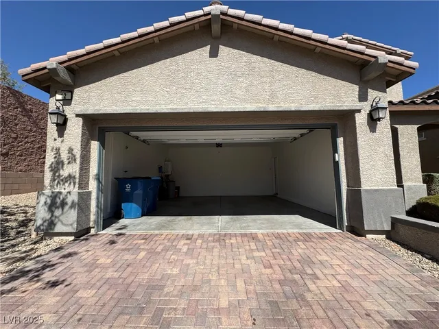 $3,450 | 12 Via Dolcetto, Henderson, NV 89011