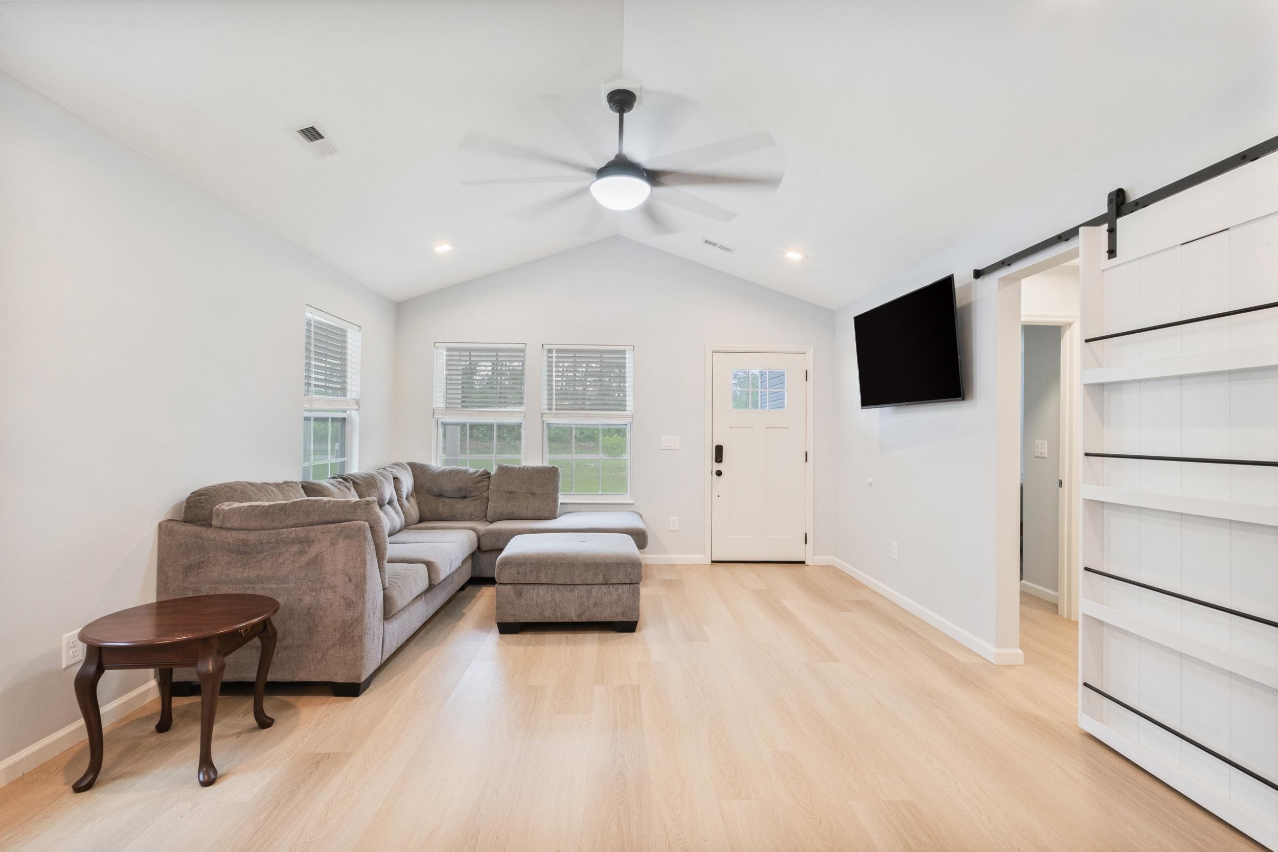 395 Pine Oaks Farm Road Aynor, SC 29511 - Photo 13 of 43