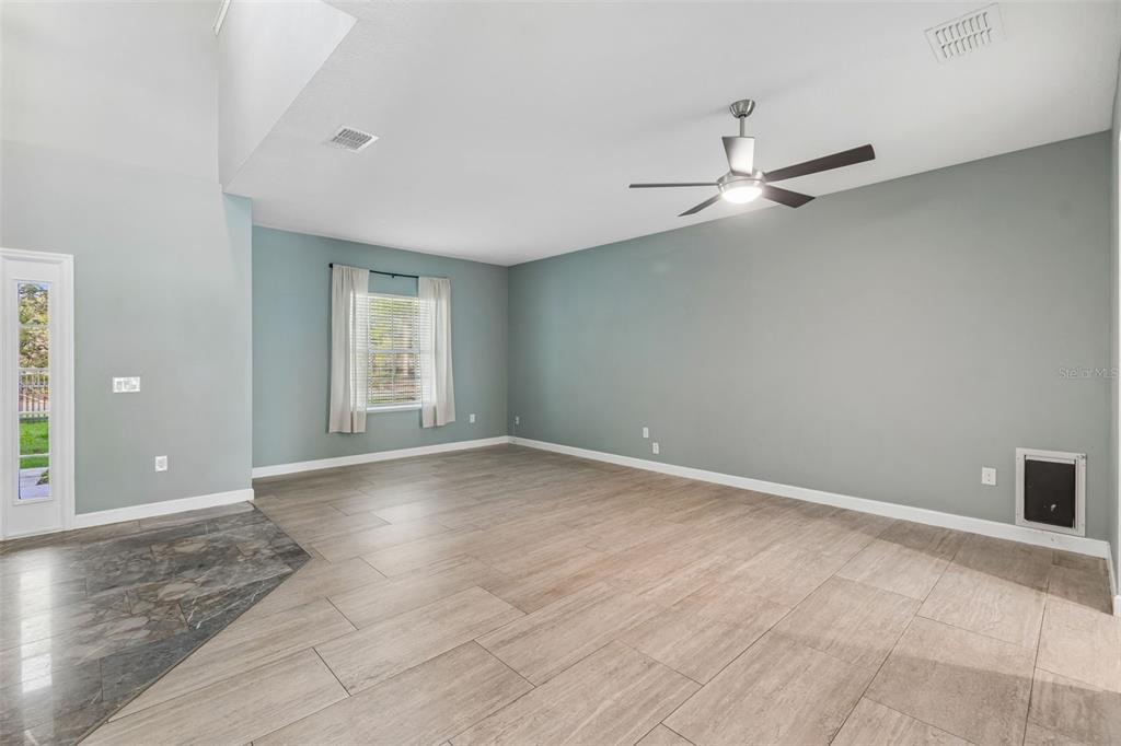 18098 Macek Road Weeki Wachee, FL 34614 - Photo 5 of 31