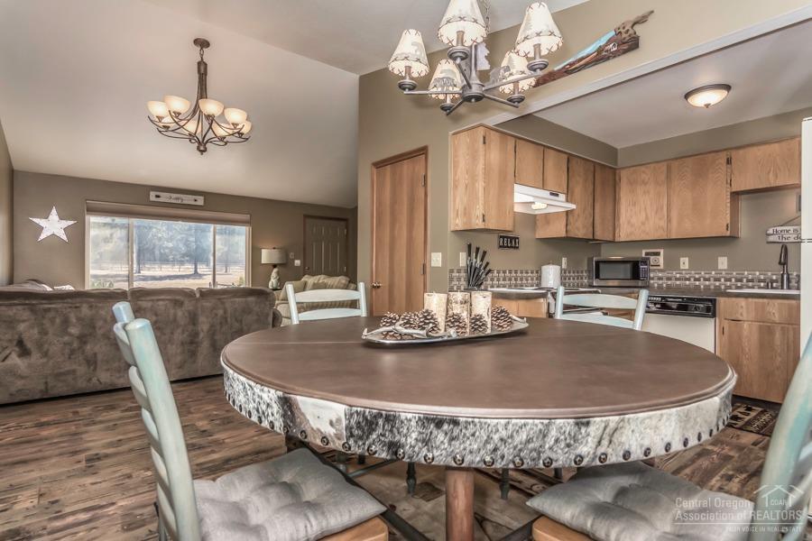 55117 Huntington Road Bend, OR 97707 - Photo 12 of 24 Additional Photo