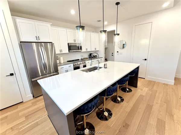 $3,600 | 3041 Kingdom Road, Unit 601, College Station, TX 77845