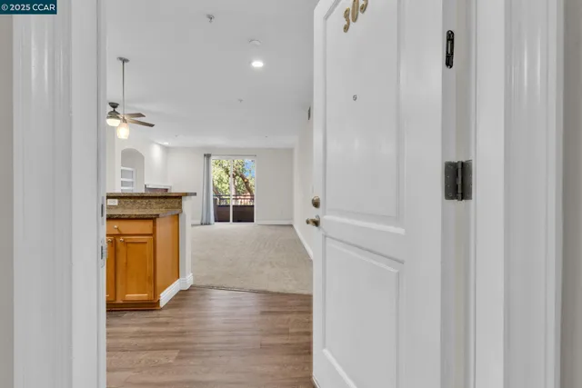 $895,000 | 1310 Creekside Drive, Unit 303, Walnut Creek, CA 94596