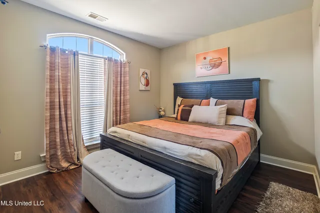 $367,900 | 617 Doe Creek Trail North, Hernando, MS 38632