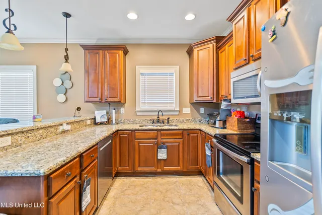 $367,900 | 617 Doe Creek Trail North, Hernando, MS 38632