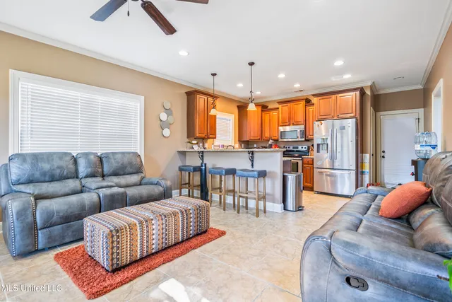 $367,900 | 617 Doe Creek Trail North, Hernando, MS 38632