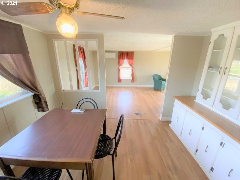 93996 Barendse Road Astoria, OR 97103 - Photo 12 of 29 Gallery Image 12