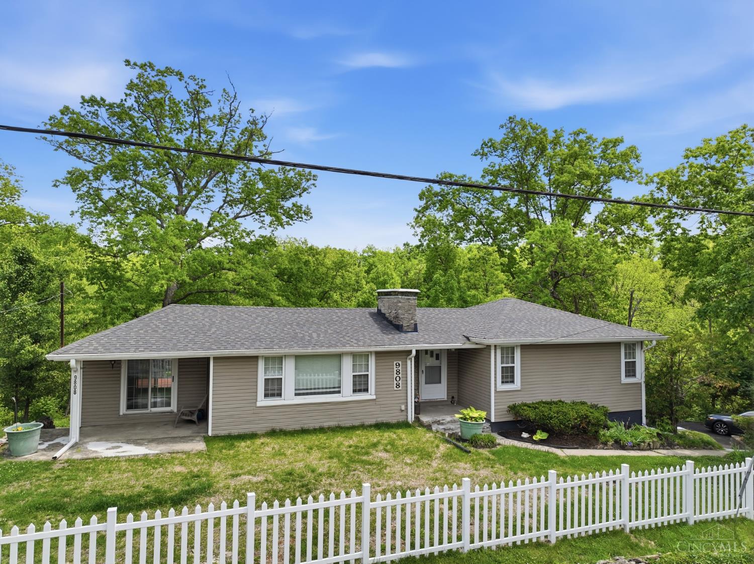 9808 Daly Road Cincinnati, OH 45231 - Photo 36 of 39