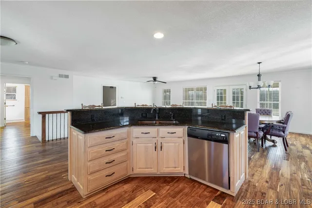 $439,000 | 113 Indian Lake Avenue, Gravois Mills, MO 65037