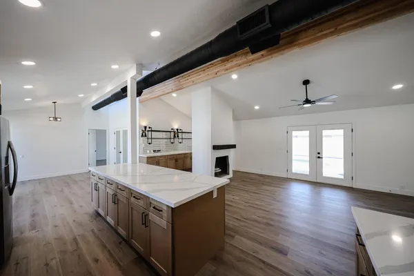 $2,995 | 3001 West Mercer Lane, Phoenix, AZ 85029