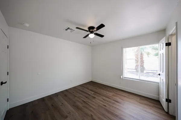 $2,995 | 3001 West Mercer Lane, Phoenix, AZ 85029