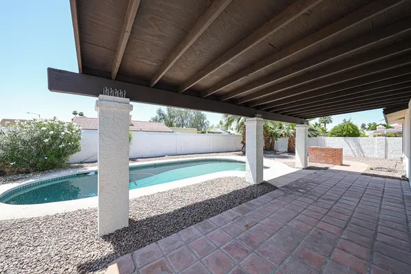 $2,995 | 3001 West Mercer Lane, Phoenix, AZ 85029