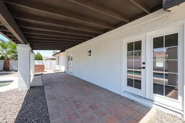 $2,995 | 3001 West Mercer Lane, Phoenix, AZ 85029