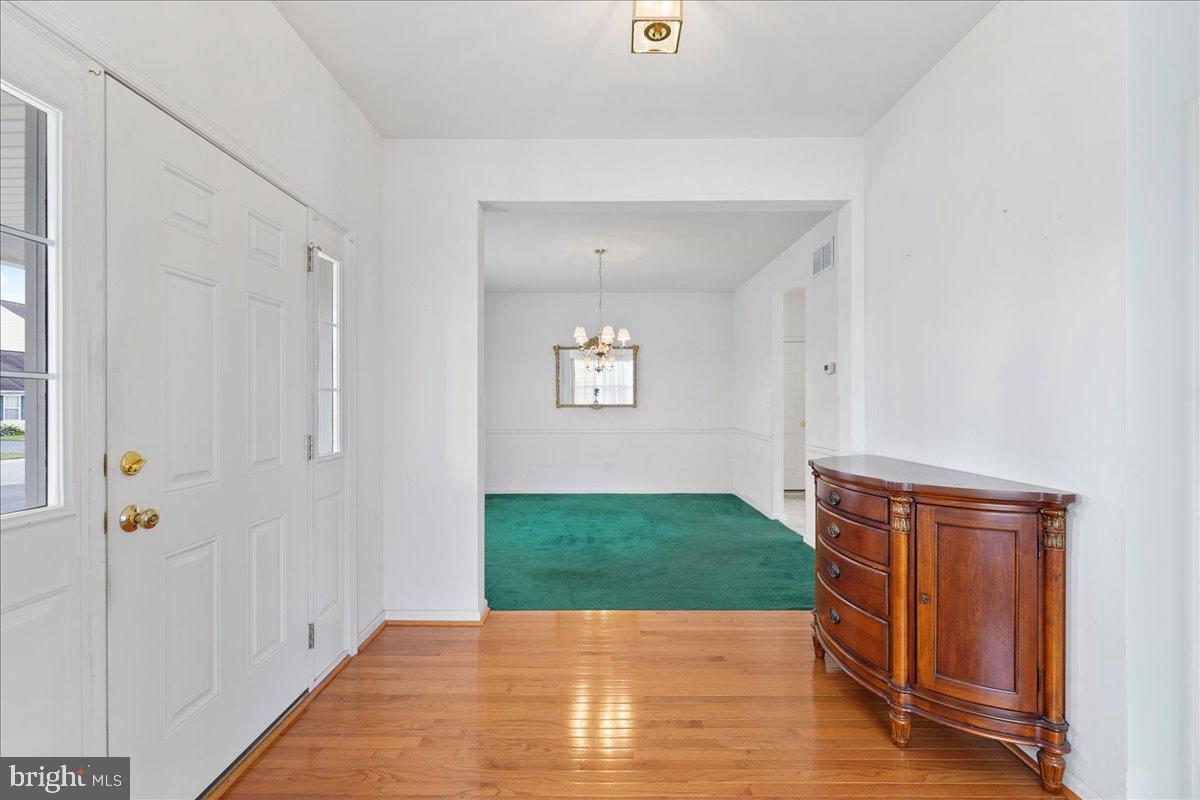 110 Berwick Lane Dover, DE 19904 - Photo 3 of 36 Foyer with hardwood floors