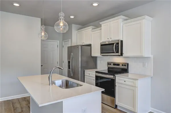 $2,300 | 479 Payne Drive, McDonough, GA 30253