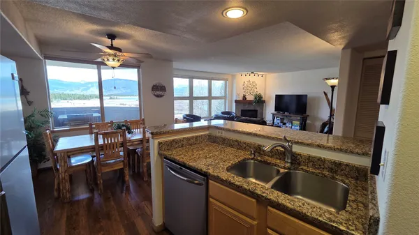 $889,900 | 980 Lakepoint Drive, Unit 408, Frisco, CO 80443