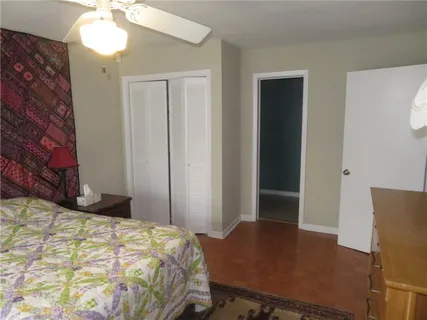 $149,000 | 318 Lake Marina Avenue, Unit 219, New Orleans, LA 70124