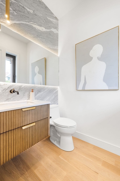 1597 Centre Street, Unit 1597 Newton, MA 02461 - Photo 16 of 31