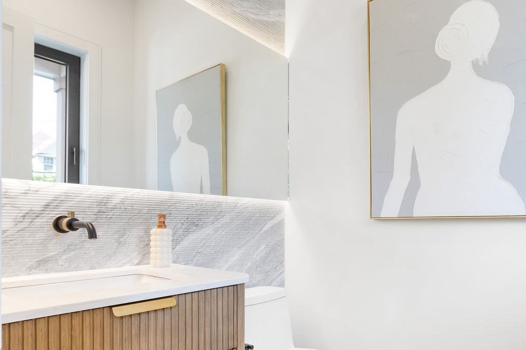 1597 Centre Street, Unit 1597 Newton, MA 02461 - Photo 17 of 31