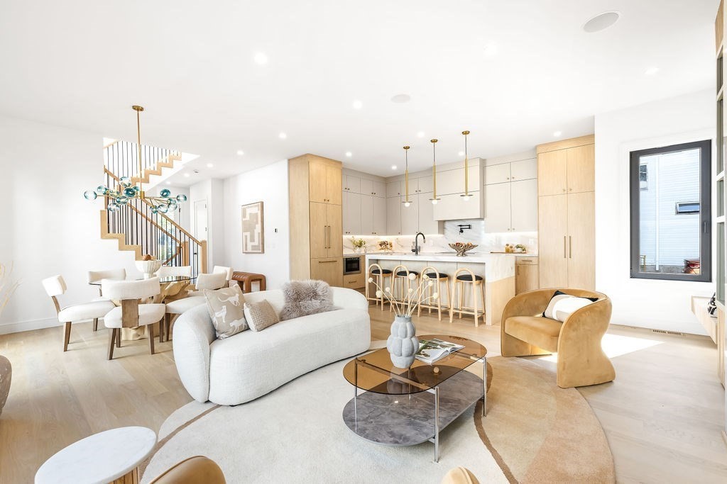 1597 Centre Street, Unit 1597 Newton, MA 02461 - Photo 3 of 31