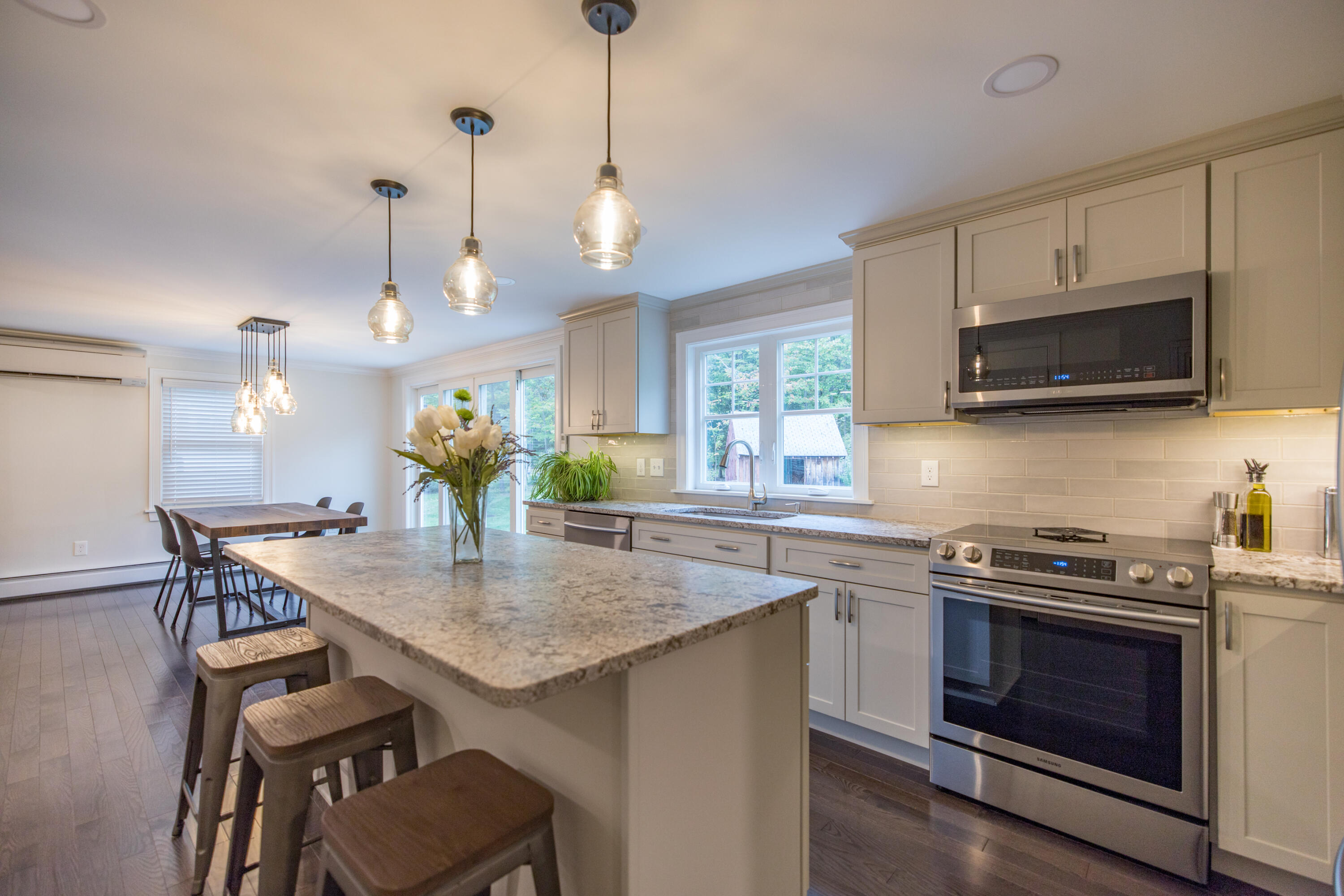 1284 New County Road Biddeford, ME 04005 - Photo 8 of 30 6I3A4246